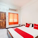 Hotel O Kauman Near International Batik Center Formerly Hotel Bata Merah