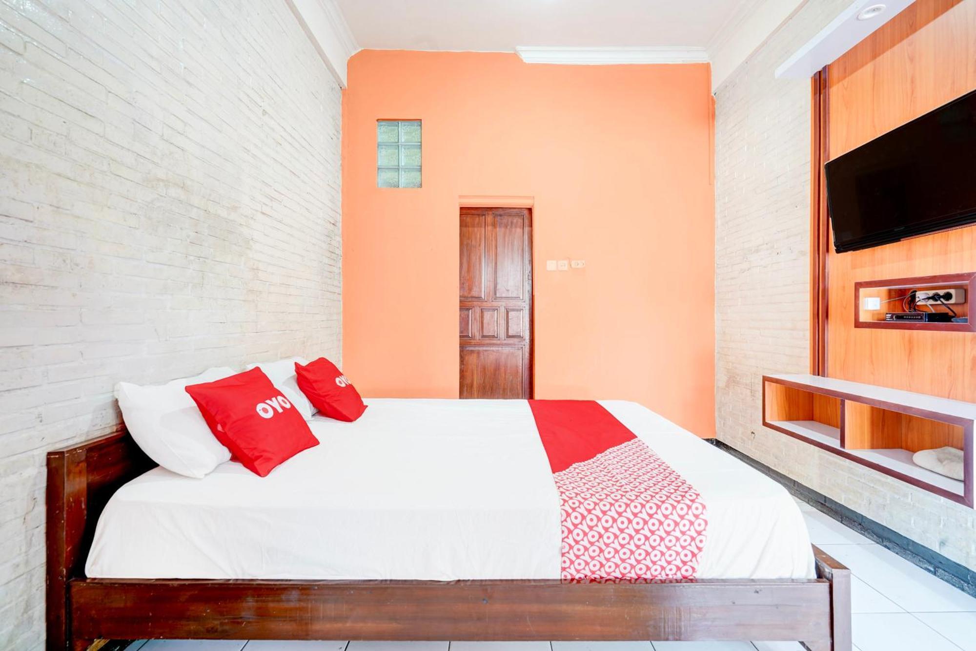 Hotel O Kauman Near International Batik Center Formerly Bata Merah Pekalongan