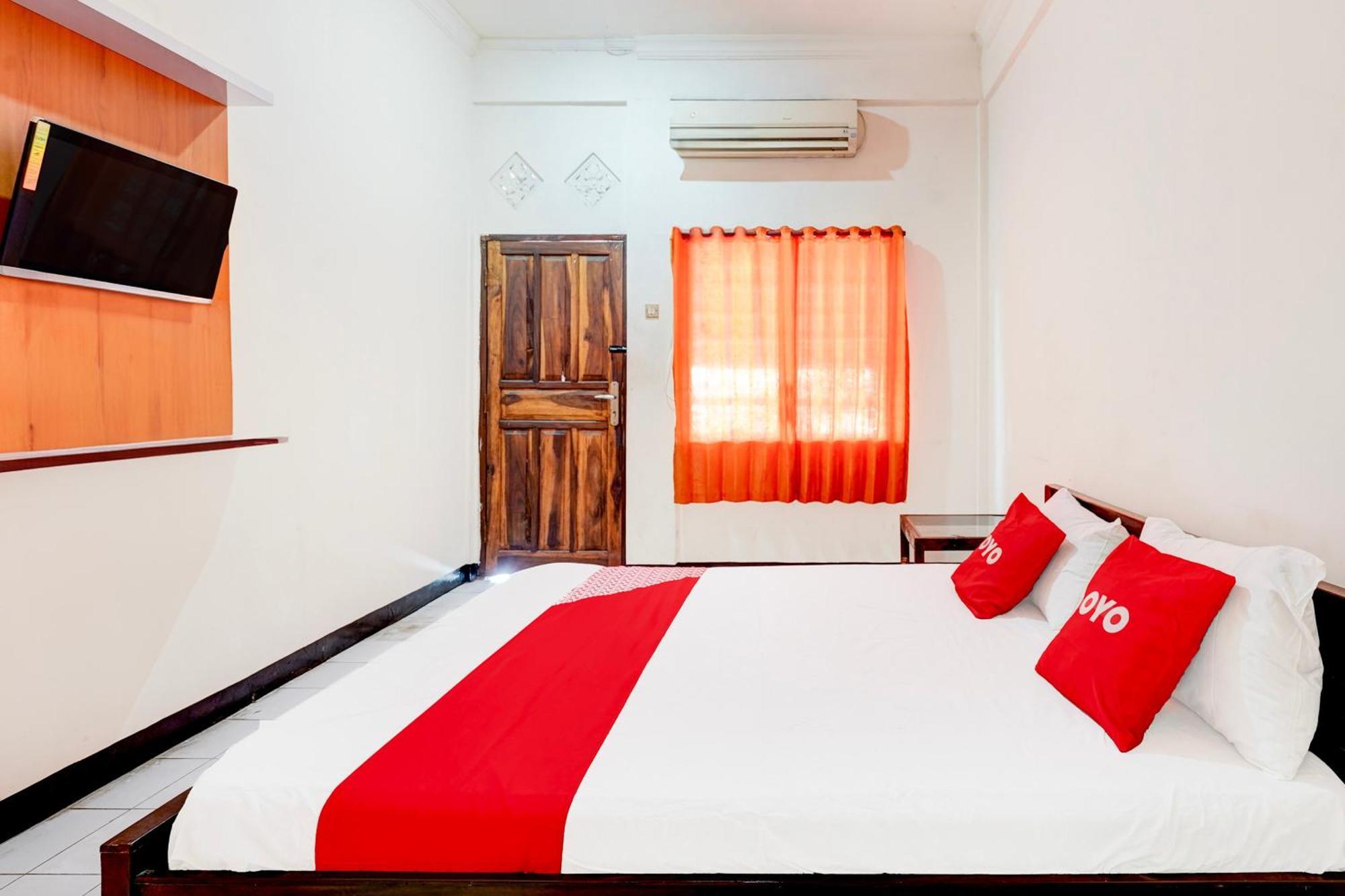 Hotel O Kauman Near International Batik Center Formerly Bata Merah 3*